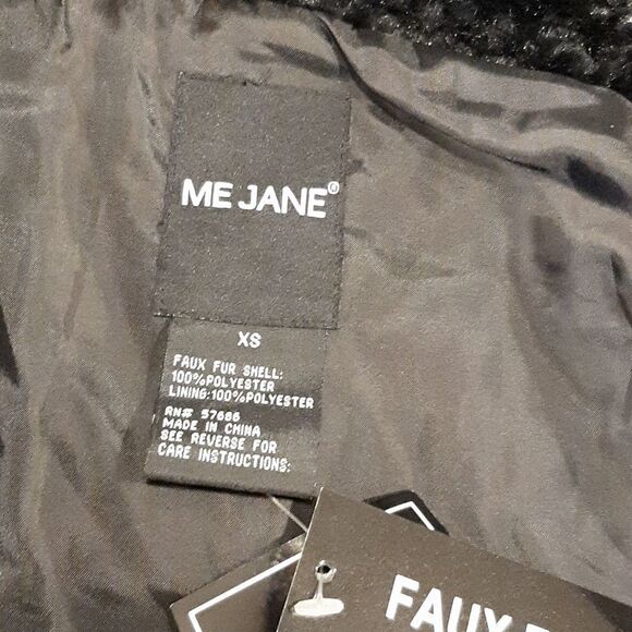NWT ME JANE Black Faux Fur Vest - Picture 5 of 7